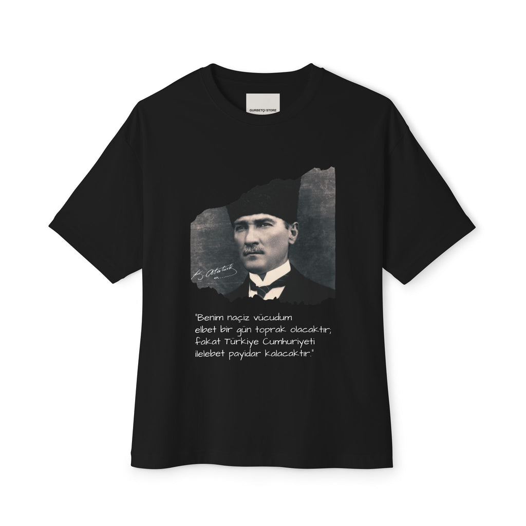 Atatürk Porträt Graphic Tee - Oversized Boxy T-Shirt