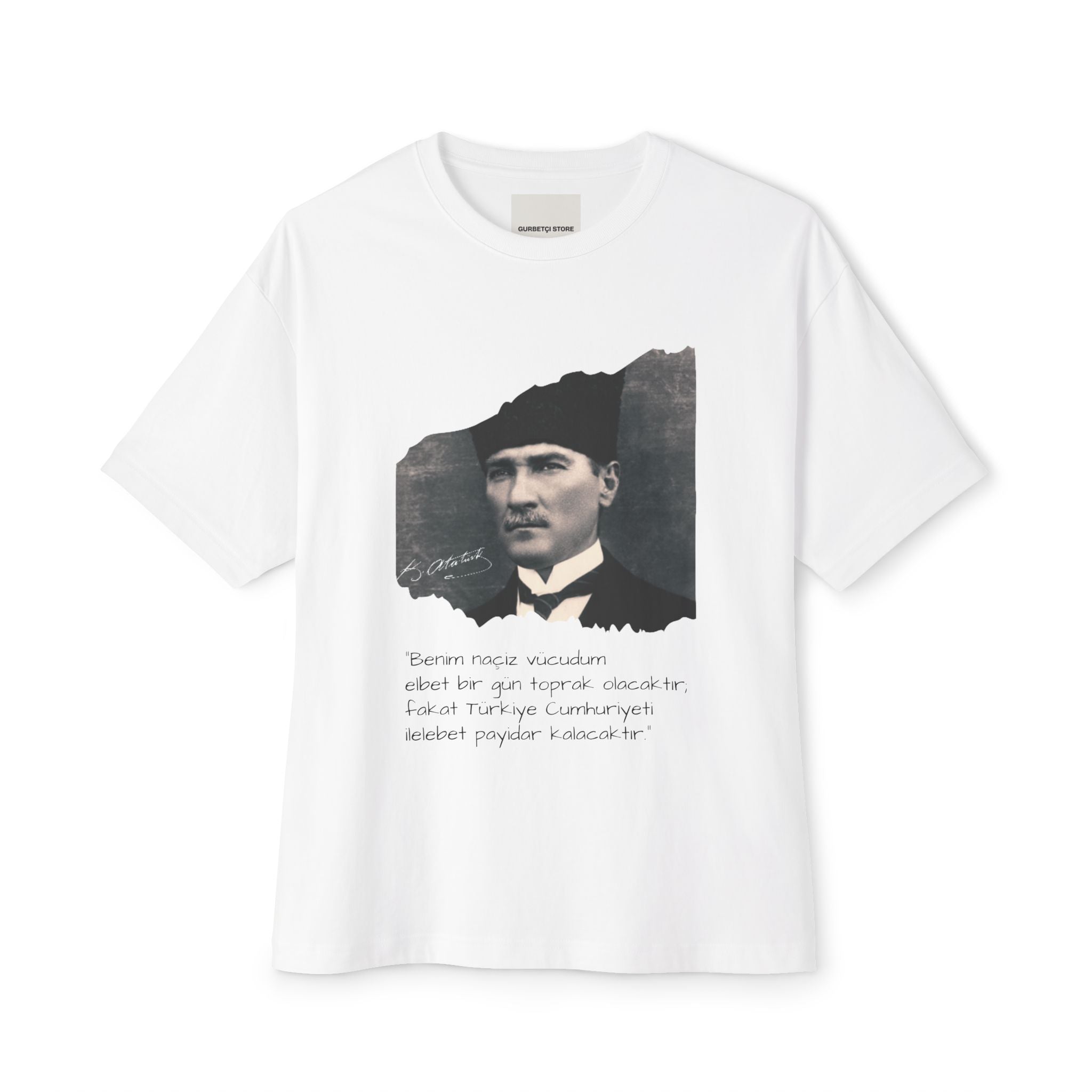 Atatürk Porträt Graphic Tee - Oversized Boxy T-Shirt